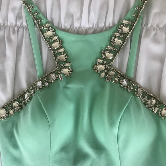 Mint Green Beaded Mermaid Gown HOMECOMING - Picture 4 of 8